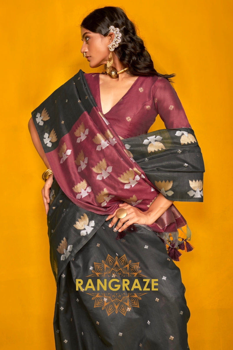 Midnight Bloom Tussar Handwoven Silk Saree with Contrast Pallu & Blouse