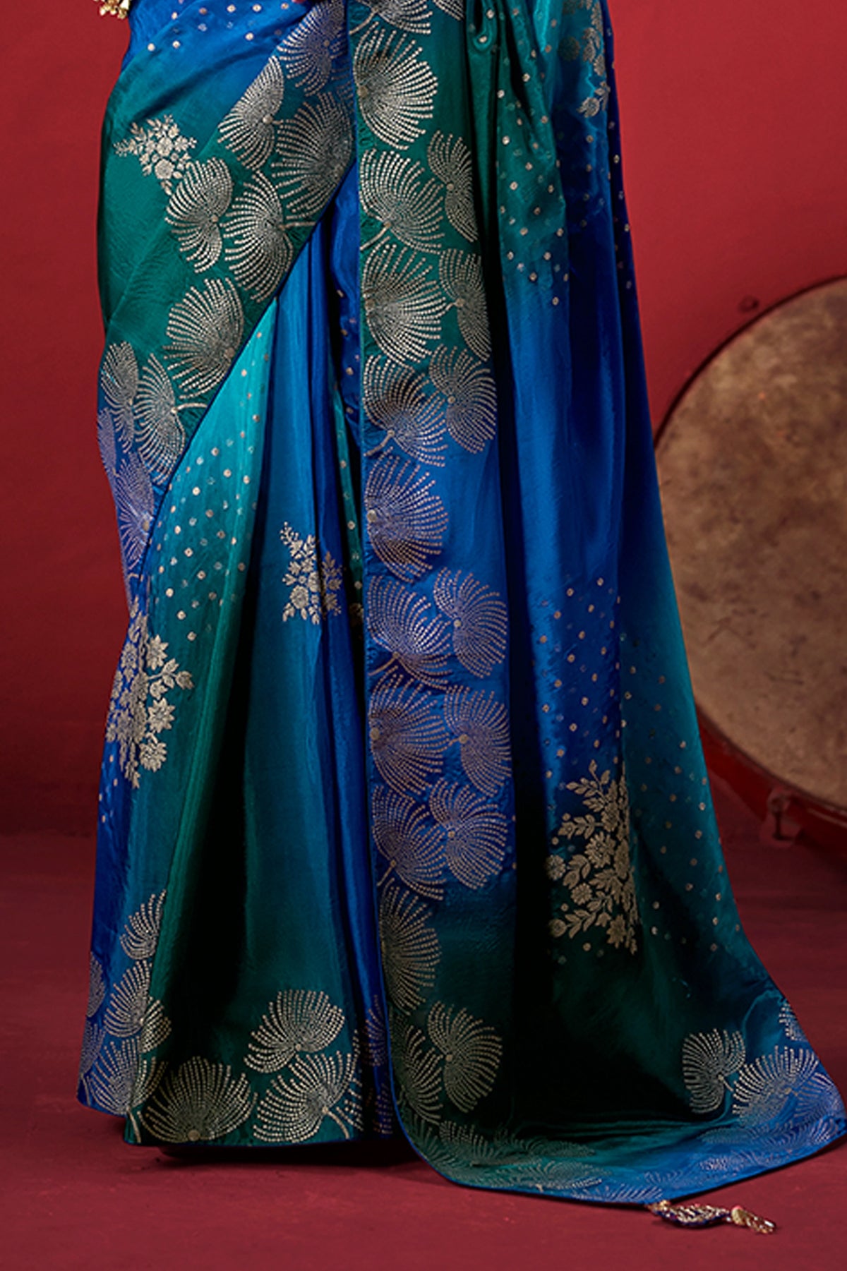 Blue And Green Ombre Woven Dola Crape Soft Silk