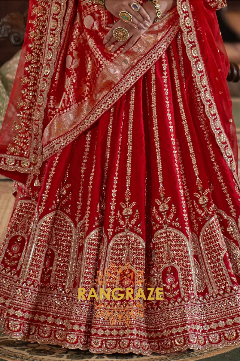 Classic Bridal Red Double-Dupatta Silk Lehenga – A Legacy of Grandeur