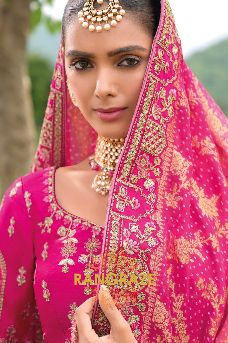 Majestic Fuchsia and Gold Handcrafted Banarasi Lehenga – A Radiant Celebration of Elegance