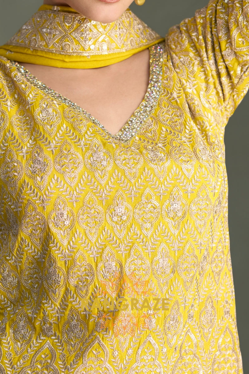 Sunbeam Yellow Suit Set – Radiant Refined and Festive