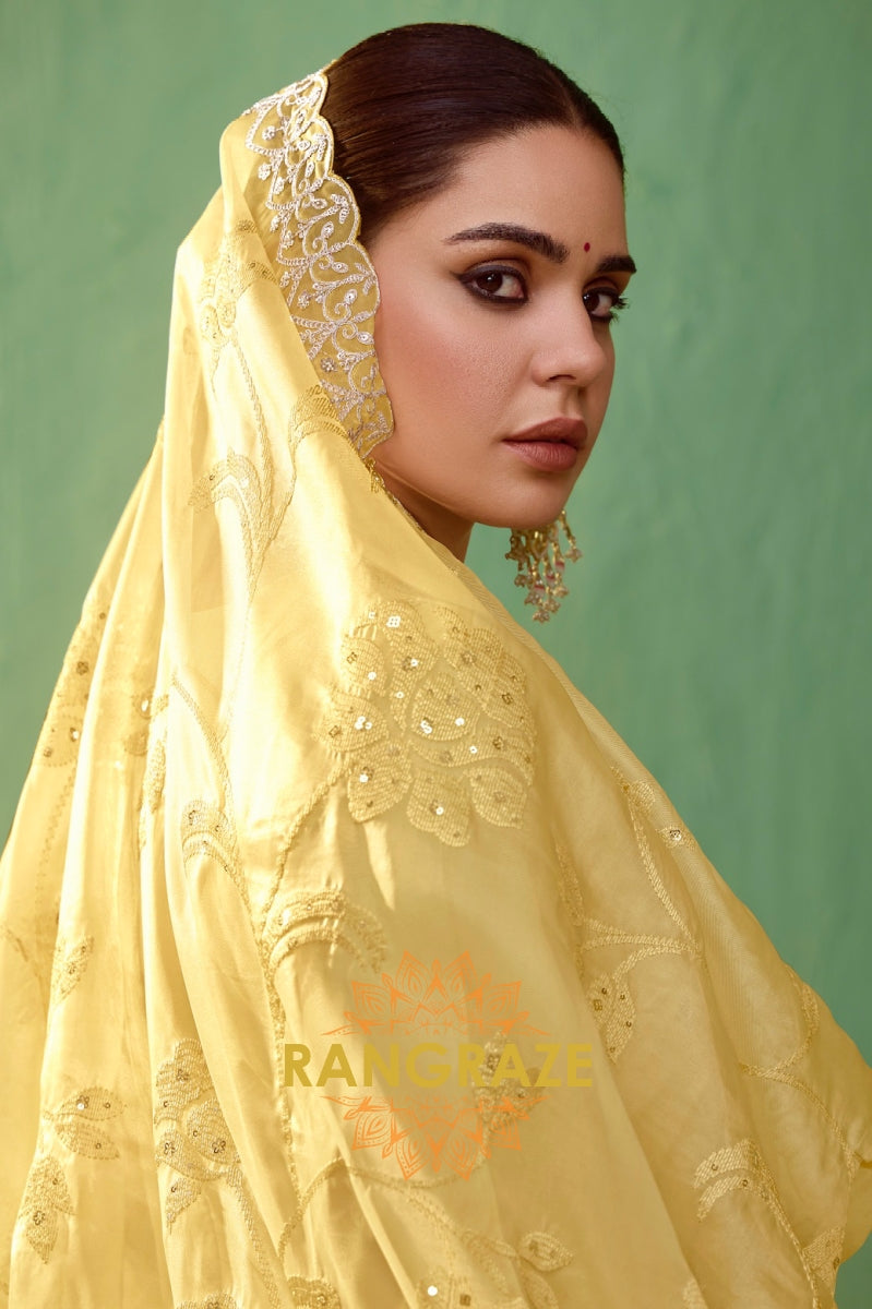 Golden Radiance Bamber Silk Suit Set