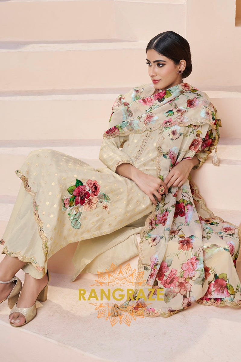 Ivory Appliqué Jacquard Kurta Suit with Floral Elegance Dupatta