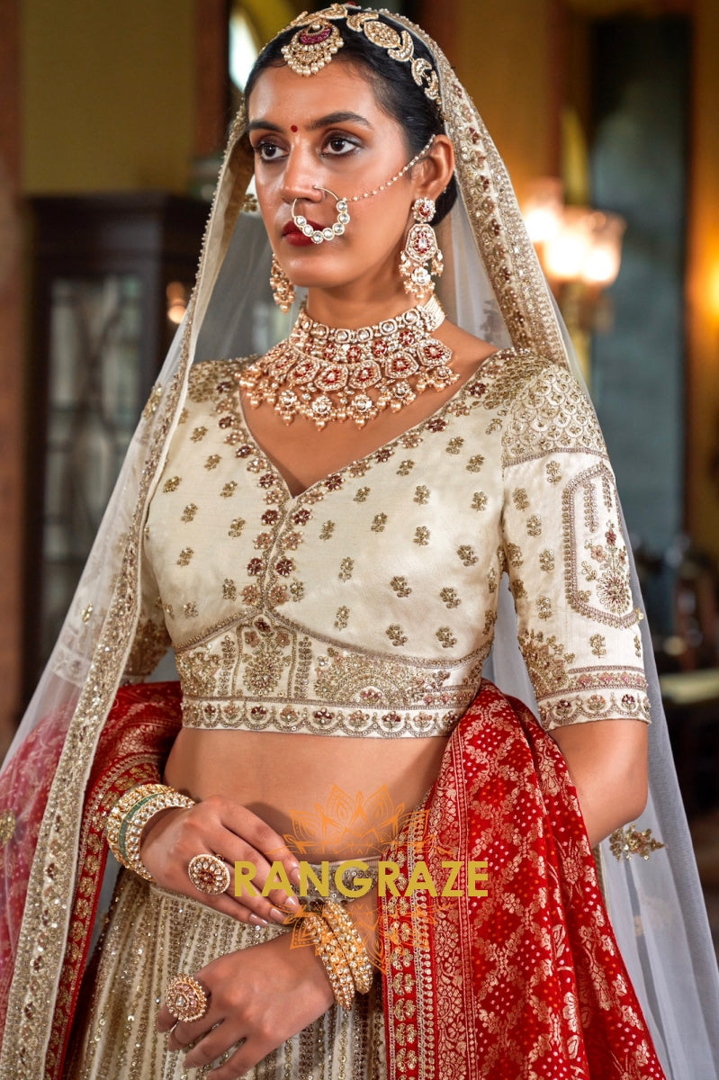 Ruhani Noor Double-Dupatta Bridal Silk Lehenga – The Ivory Radiance of Tradition
