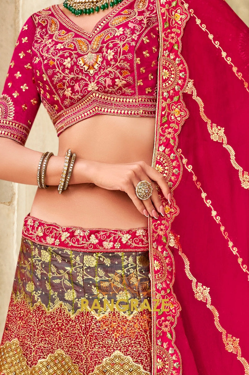 Majestic Ruby Red and Gold Banarasi Silk Lehenga – The Epitome of Timeless Elegance