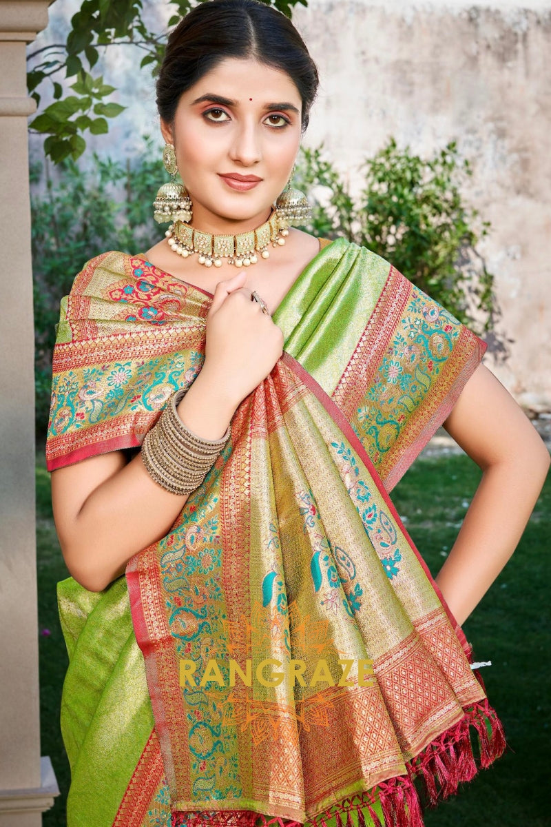 Green Kanjivaram Silk Saree with Heavy Pallu