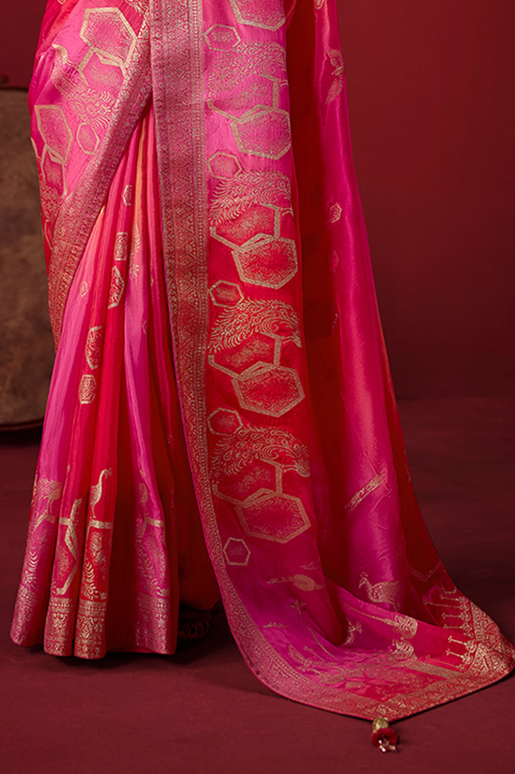 Magenta Ombre Woven Dola Crape Soft Silk