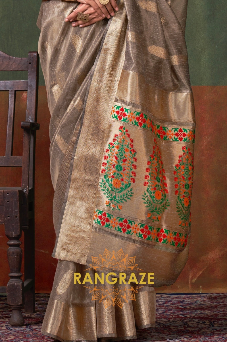 Royal Gold Elegance: Handwoven Paithani Zari Tissue Saree