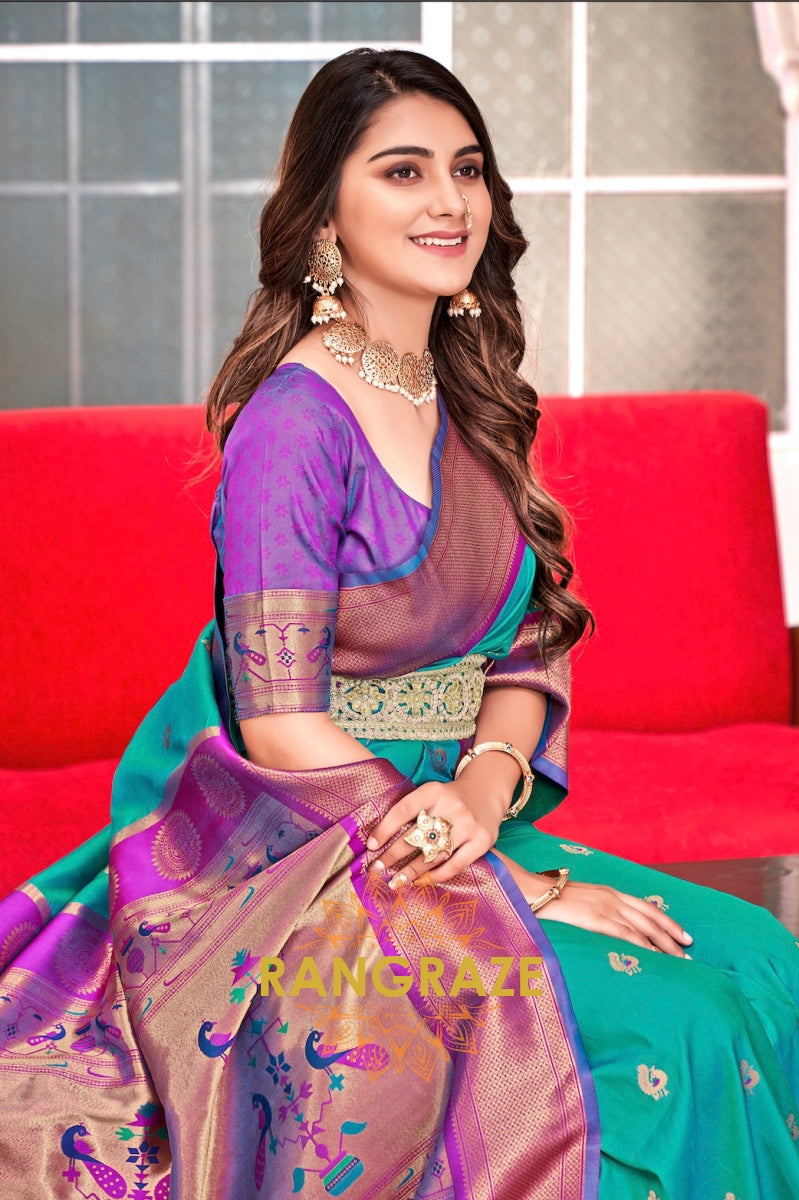 Emerald Bloom: Designer Paithani Silk Saree with Contrast Zari Pallu