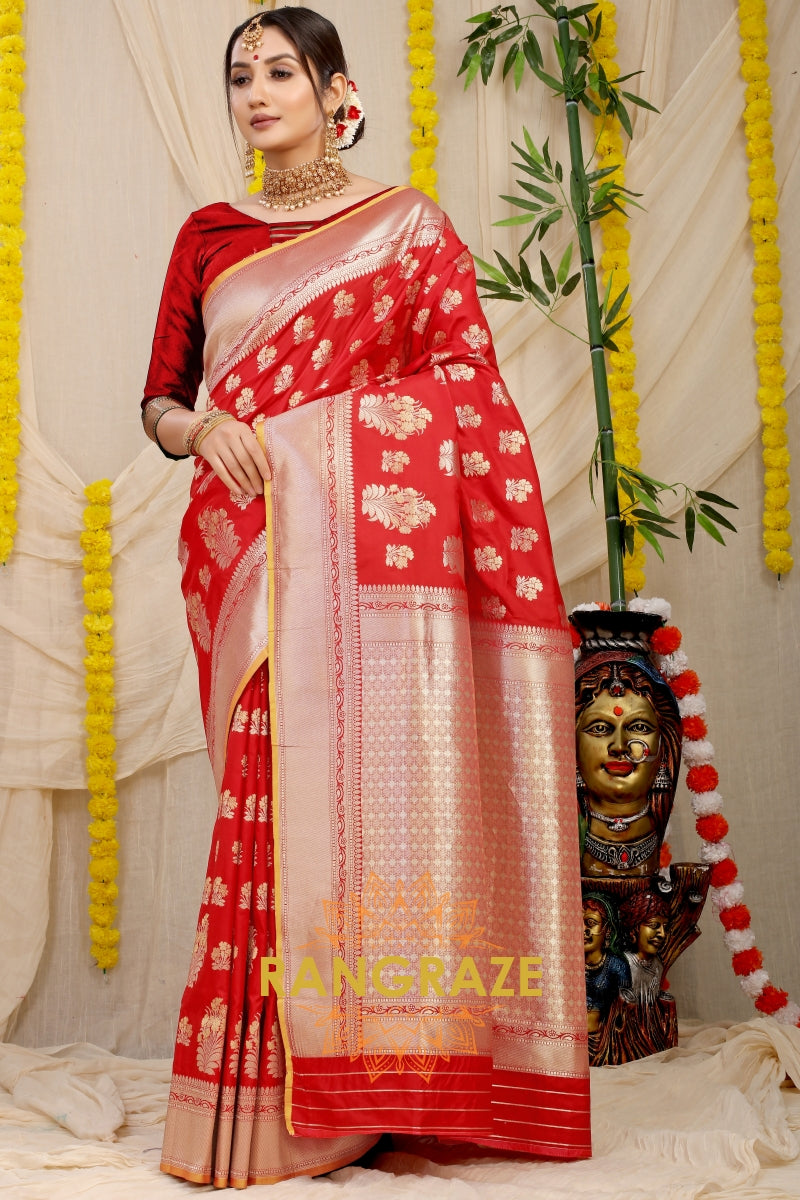 Bridal Red Banarasi Silk Saree With Zari Pallu And Border