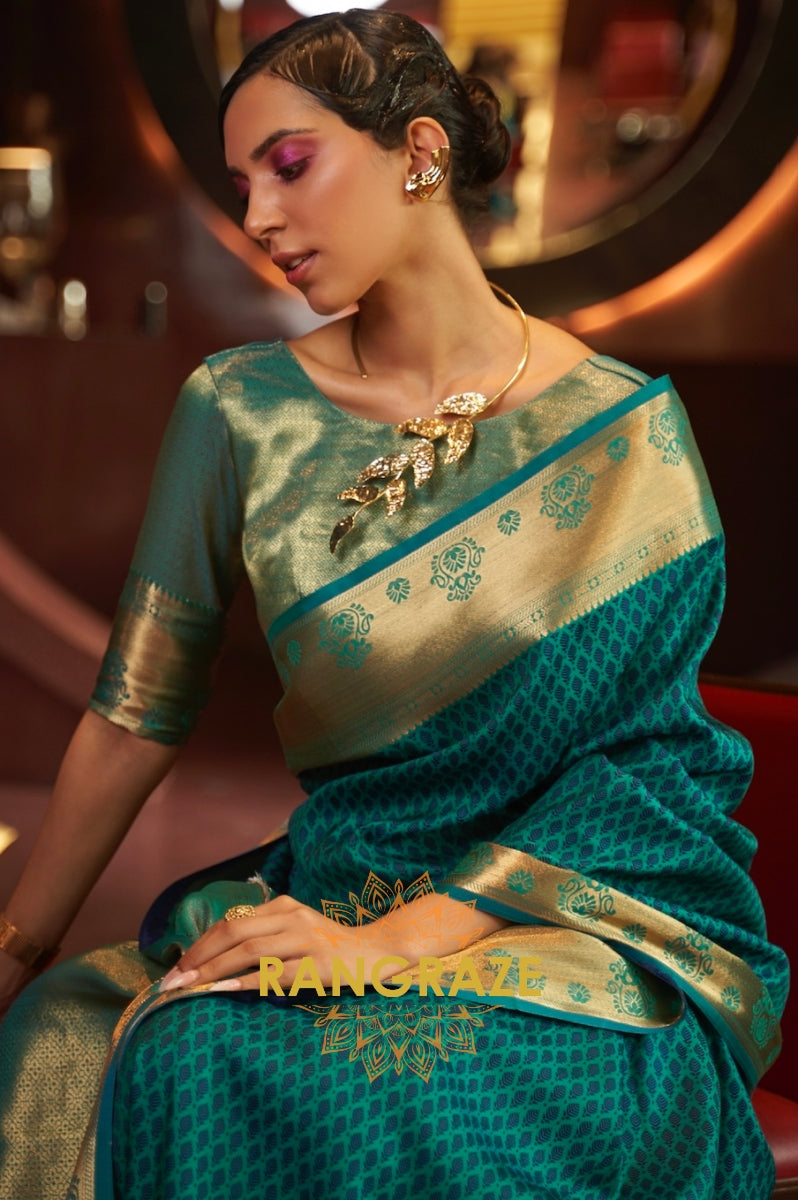 Dark Green Handloom Woven Banarasi Silk Saree
