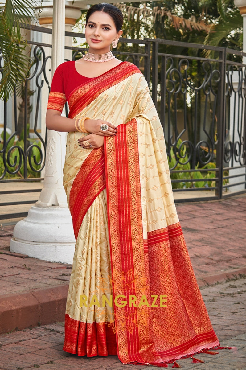 Opulent Beige Banarasi Silk Saree With Pallu Matching Blouse