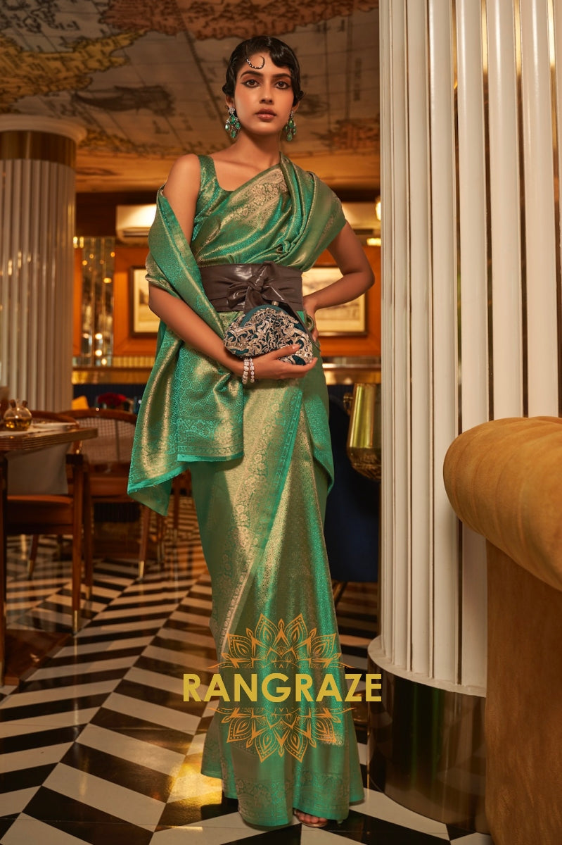 Kelly Green Woven Dual Tone Kanjivaram Silk Saree