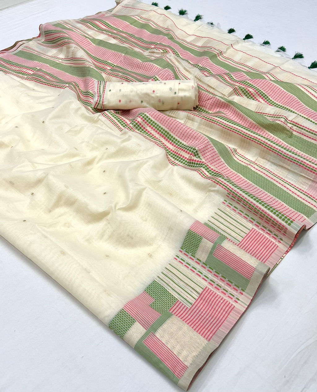 Ivory Whisper Woven Cotton Silk Saree