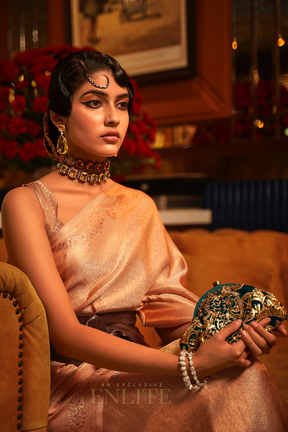 Golden Beige Woven Dual Tone Kanjivaram Silk Saree