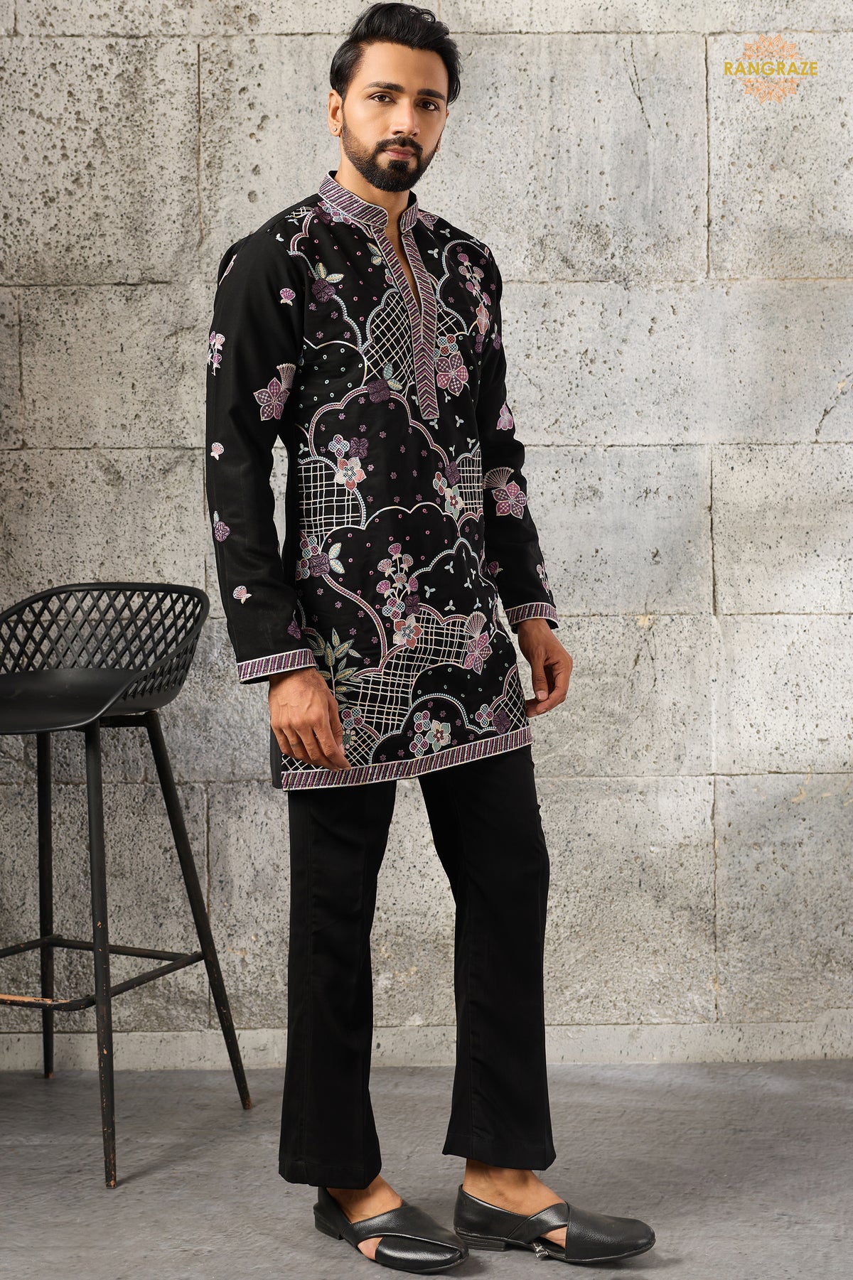 Black Embroidered Japanese Men Kurta Pajama