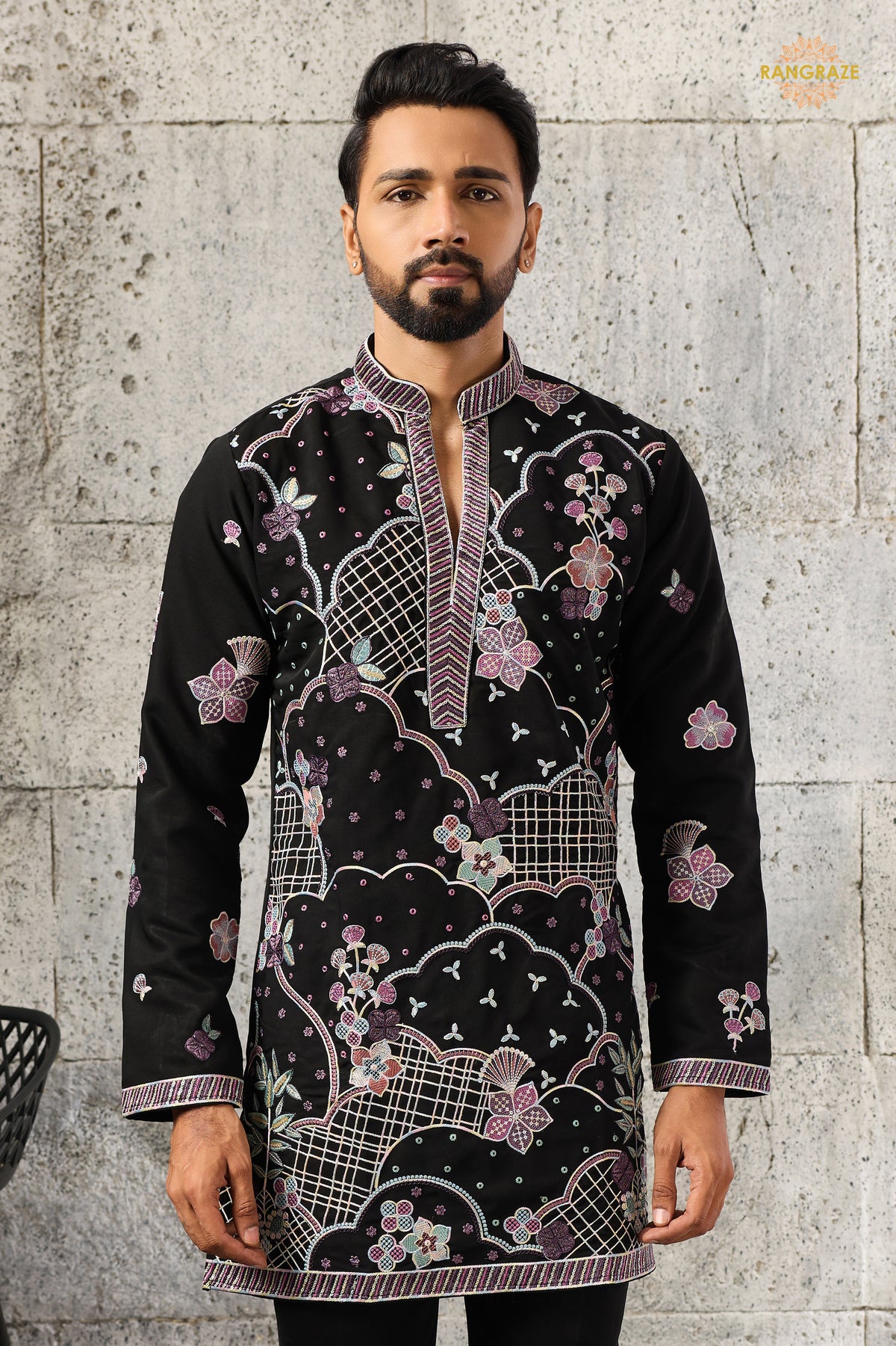 Black Embroidered Japanese Men Kurta Pajama