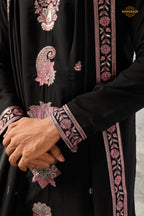 Black Embroidered Japanese Men Kurta Pajama With Dupatta