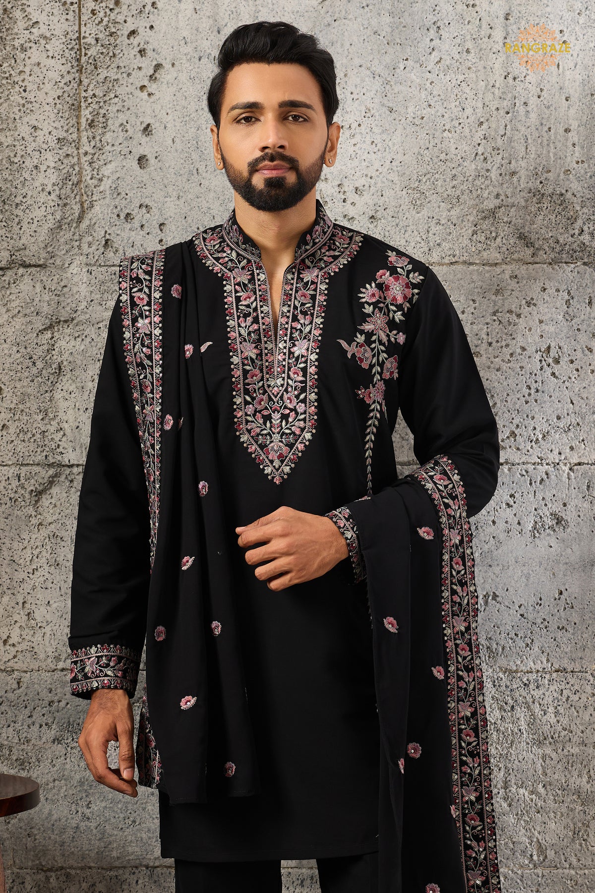 Black Embroidered Japanese Men Kurta Pajama With Dupatta