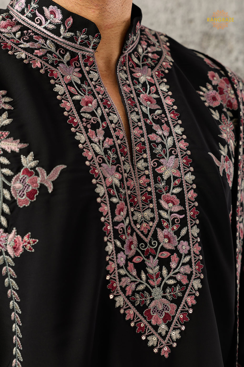 Black Embroidered Japanese Men Kurta Pajama With Dupatta