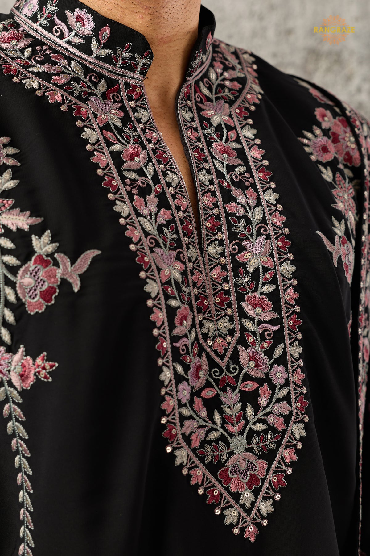 Black Embroidered Japanese Men Kurta Pajama With Dupatta