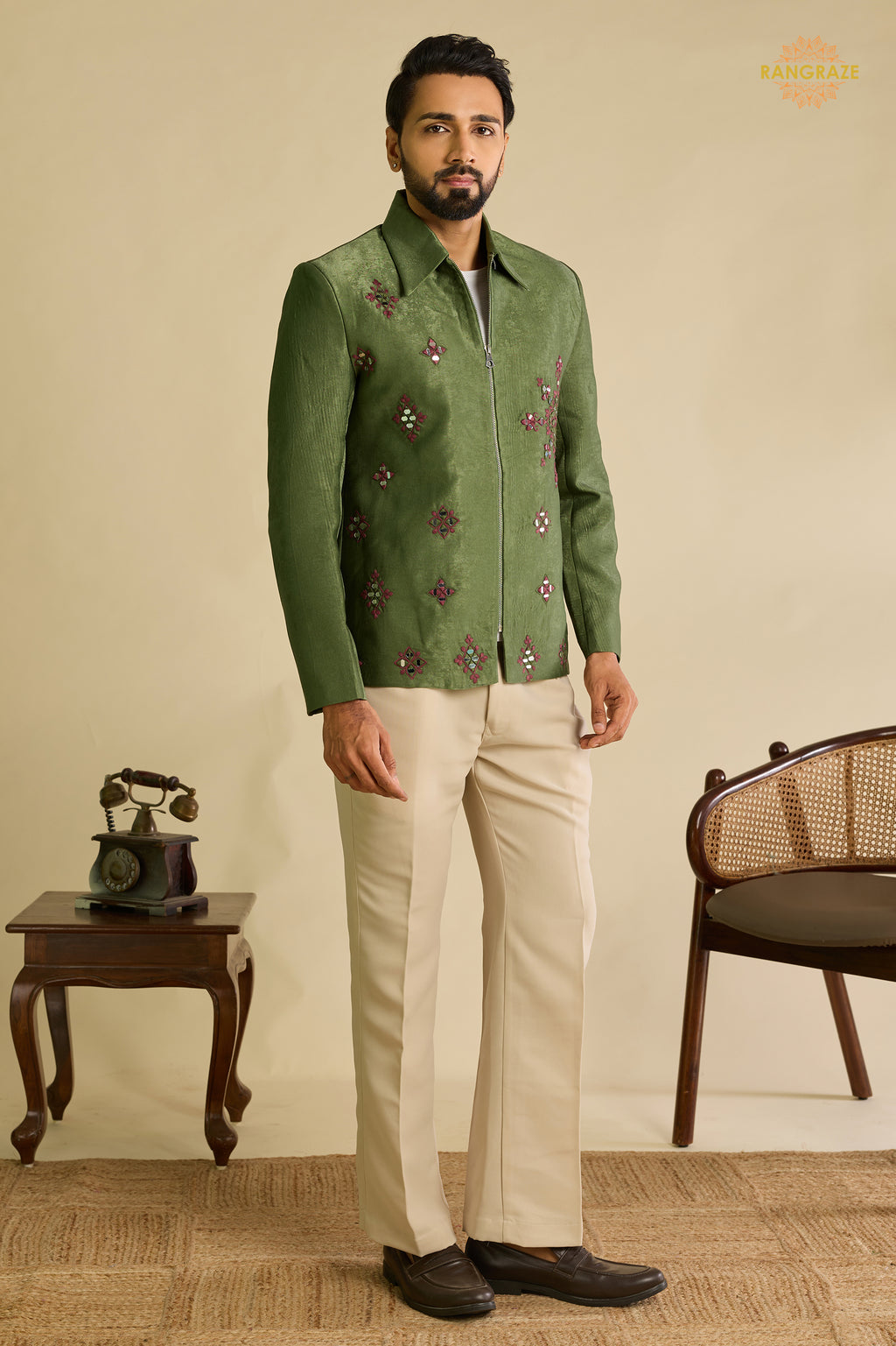 Green Embroidered Velvet Men Jacket and Pant Set with Mirror Work