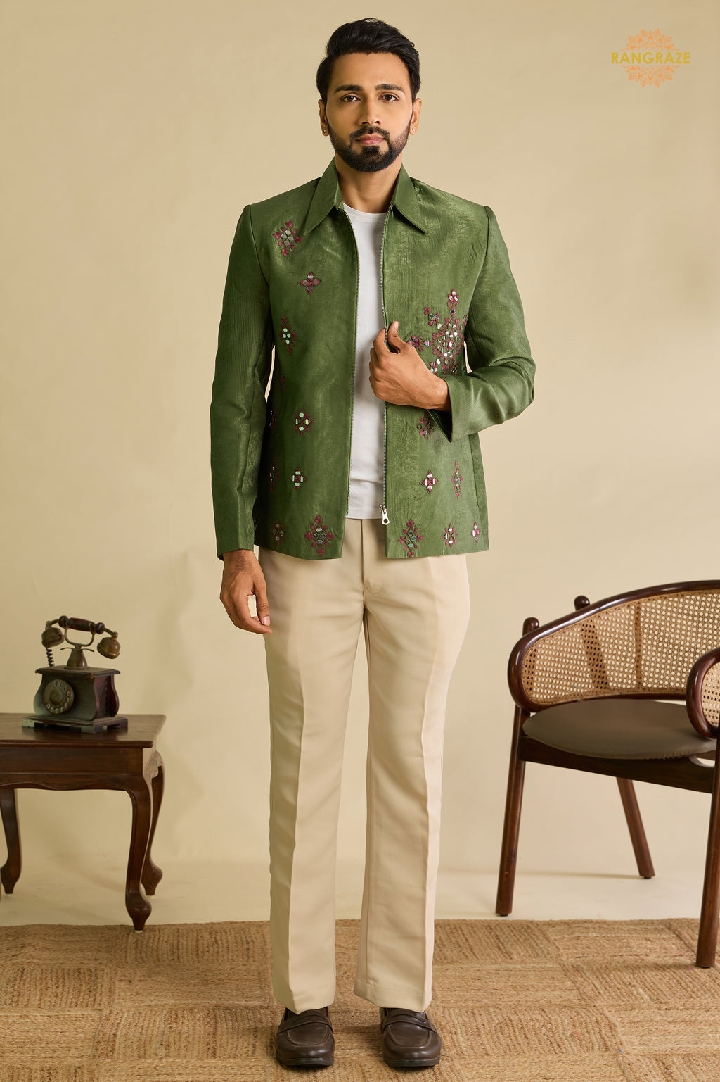 Green Embroidered Velvet Men Jacket and Pant Set with Mirror Work