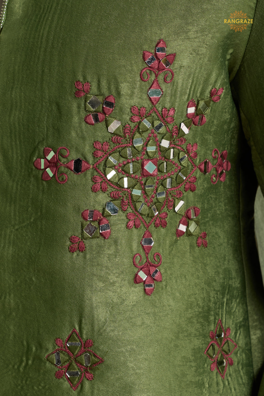 Green Embroidered Velvet Men Jacket and Pant Set with Mirror Work