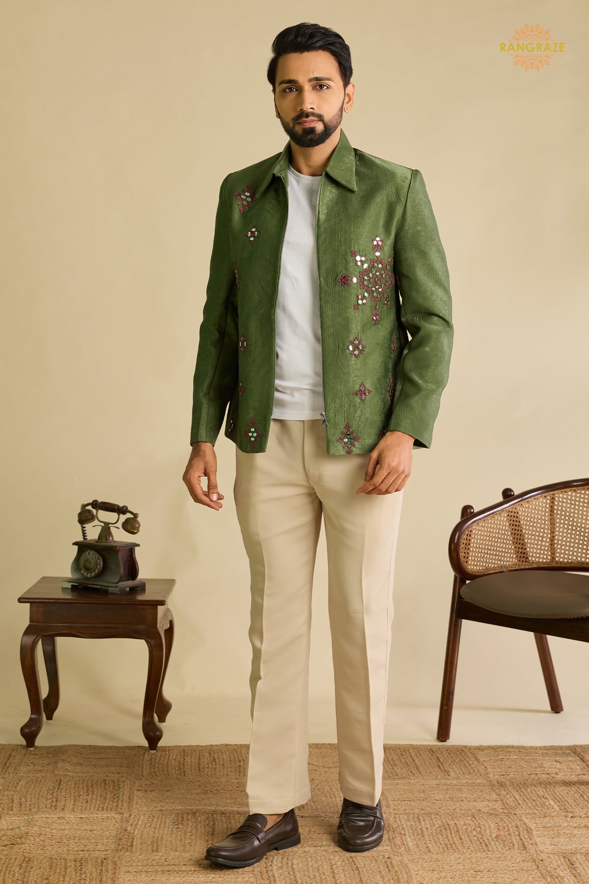 Green Embroidered Velvet Men Jacket and Pant Set with Mirror Work