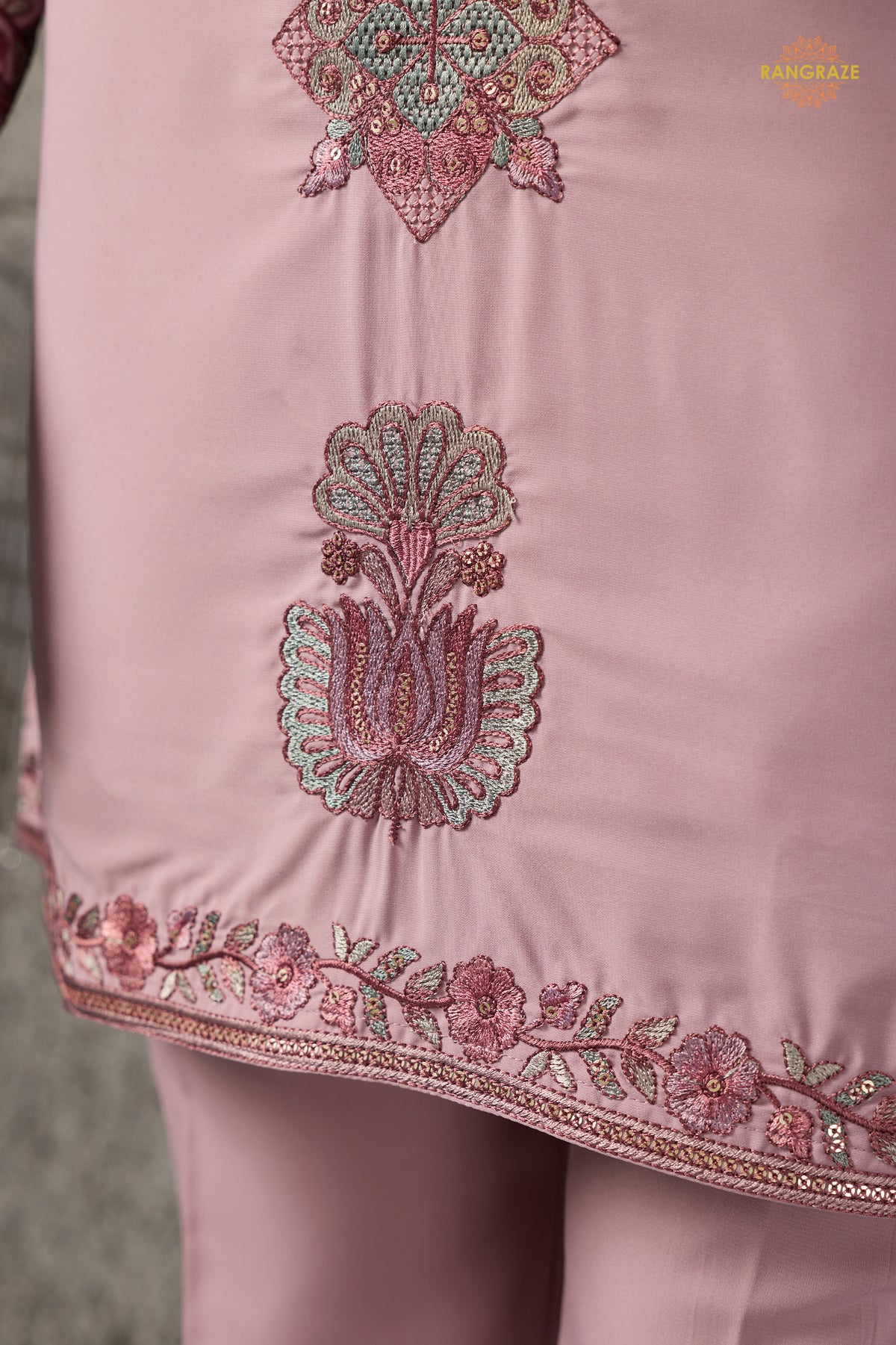 Onion Pink Embroidered Japanese Men Kurta Pajama With Dupatta