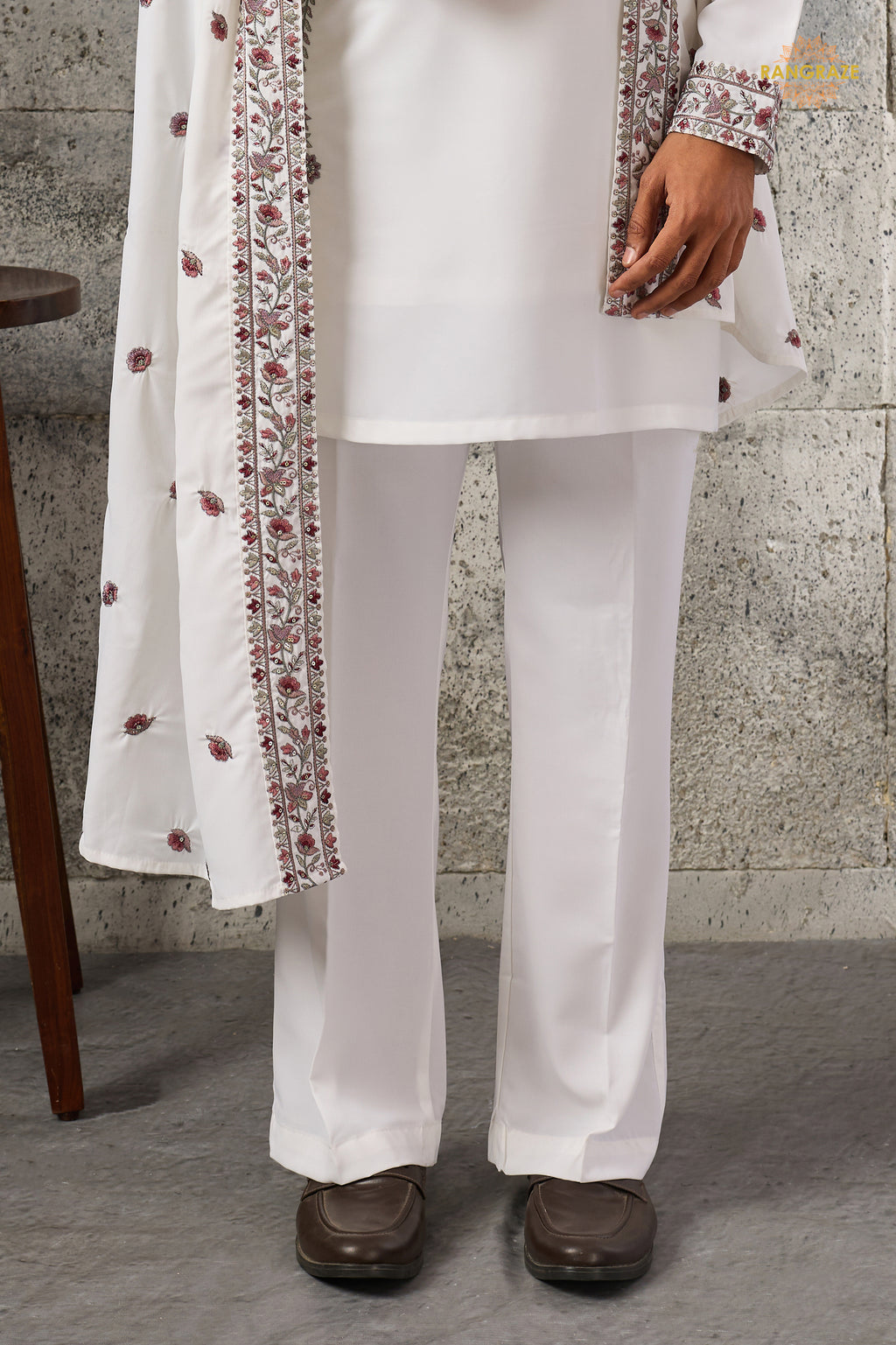 White Embroidered Japanese Men Kurta Pajama With Dupatta