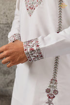 White Embroidered Japanese Men Kurta Pajama With Dupatta
